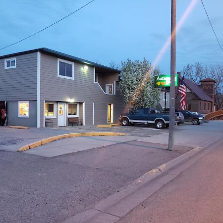 Autumn'S Inn Roundup Exterior photo